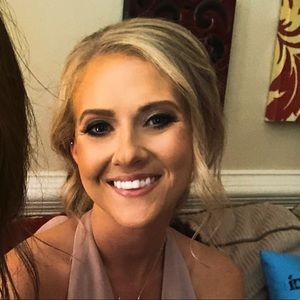 Meet your Posher, Riley